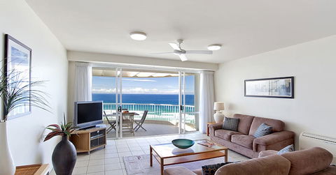 La Mer Sunshine - Tourism Noosa 2