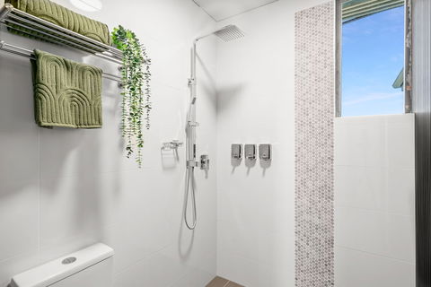 Grand Hotel Wyong - Tourism Noosa 5
