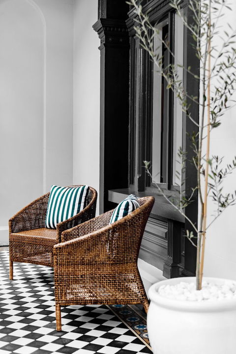 Hotel Challis Potts Point - Tourism Noosa 2