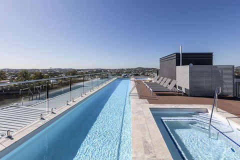 Oaks Brisbane Woolloongabba Suites - Tourism Noosa 4