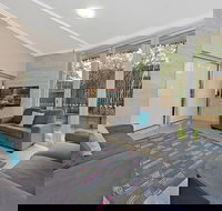 Sun Worship Crescent Head - Tourism Noosa