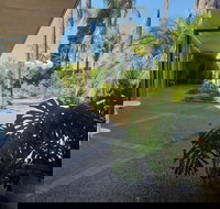 John Hunter Motel - Tourism Noosa