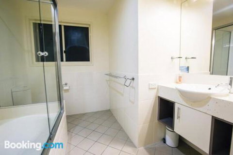 Marrinans Lookout - Tourism Noosa 3