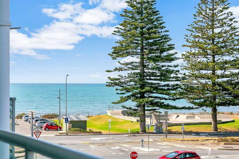 Gallery Resort Apartments - Tourism Noosa 3