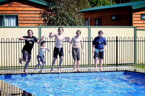 Riverglen Holiday Park - Tourism Noosa 0
