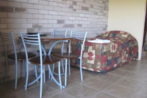 Tailwaggers Rainforest Retreat - Tourism Noosa 5
