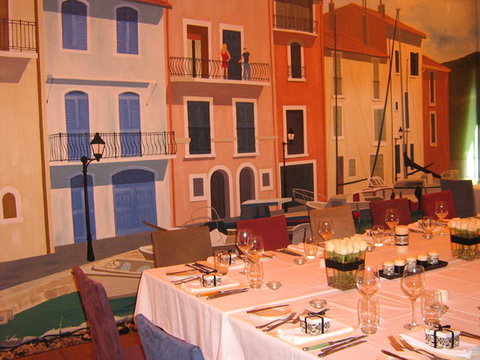 Chez Pierre - Tourism Noosa 0