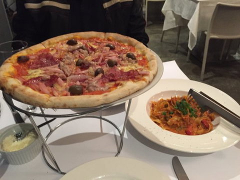 Cucina 105 - Tourism Noosa 0