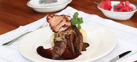 Loong Cheong - Tourism Noosa 1