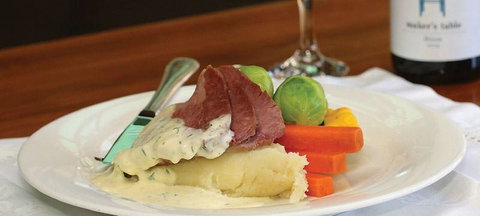 Loong Cheong - Tourism Noosa 3