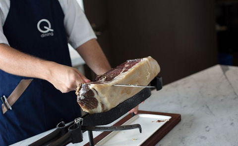 Q Dining - Tourism Noosa 9