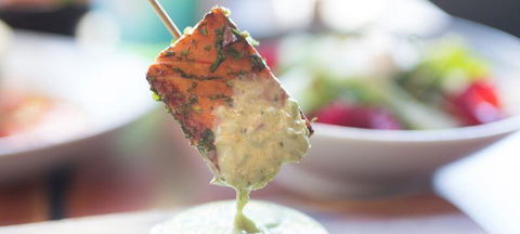 Rhonda's Bar - Tourism Noosa 0