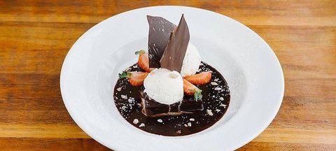 Sandbar - Tourism Noosa 2