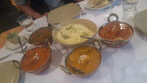 Tandoori & Curry Club - Tourism Noosa 0