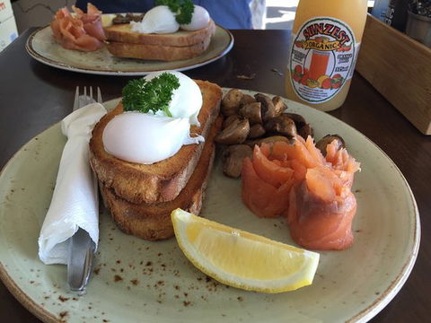O'Heas Bakery & Deli - Tourism Noosa 0