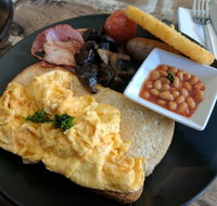 Armanii's - Tourism Noosa