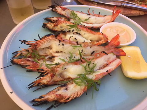 FOS Kitchen & Bar - Tourism Noosa 0