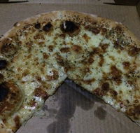 Gusto Wood Fired Pizza - Tourism Noosa
