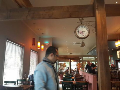 Nandos Heatherton - Tourism Noosa 0