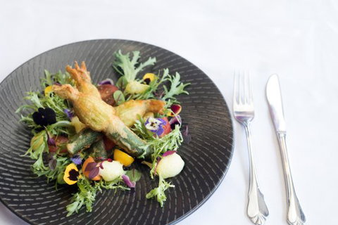 Atrium Restaurant - Tourism Noosa 0