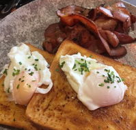Caffeine Bistro - Tourism Noosa