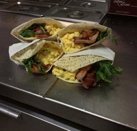 Patricks Corner Store - Tourism Noosa