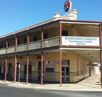Farmers Arms Hotel - Tourism Noosa