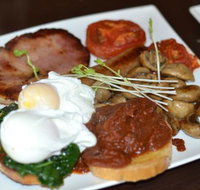 Paper Chase - Tourism Noosa