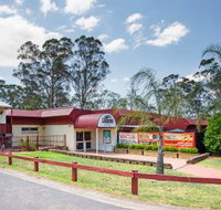 Lockies Hotel - Tourism Noosa