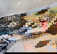 Urban Espresso Lounge - Tourism Noosa
