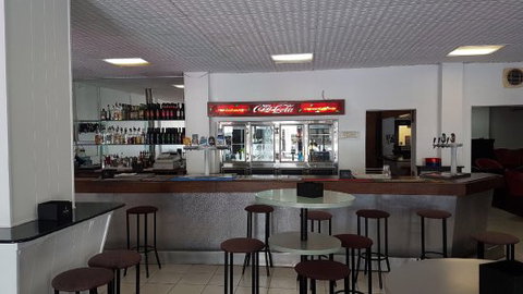 JJ's Bar & Steak House - Tourism Noosa 0