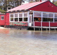 Quarterdeck - Tourism Noosa