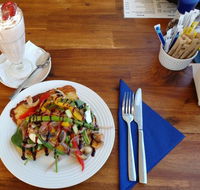 Brownie's On Budgewoi - Tourism Noosa