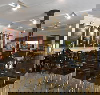 Parkview Hotel - Tourism Noosa