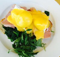 The Point Cafe - Tourism Noosa