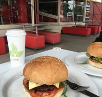 4 Bears Cafe - Tourism Noosa