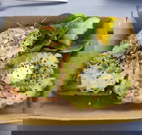 Bar Beach Kiosk - Tourism Noosa