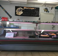 Berny's at Batehaven - Tourism Noosa