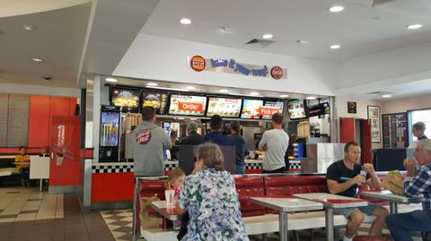 Hungry Jack's - Tourism Noosa 0