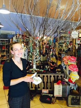 Little Birdy - Tourism Noosa 0