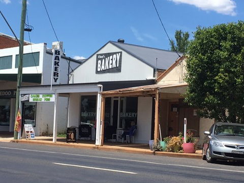 Chad's Bakery Cafe - Tourism Noosa 0