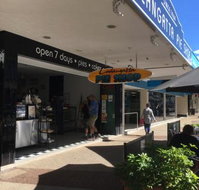 Coolangatta Pie Shop - Tourism Noosa