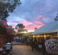 Old Canberra Inn - Tourism Noosa