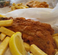 Burleigh Heads Fishmongers - Tourism Noosa