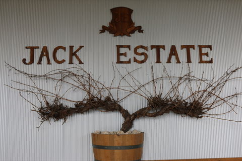 Jack Estate - Tourism Noosa 0