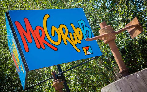 Mr Grubb @ Oakdene - Tourism Noosa 1