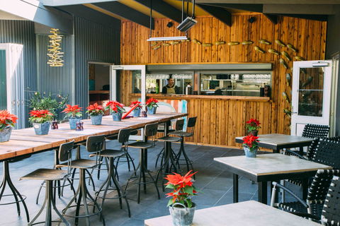 Mr Grubb @ Oakdene - Tourism Noosa 2