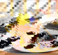 Down The Rabbit Hole - Tourism Noosa