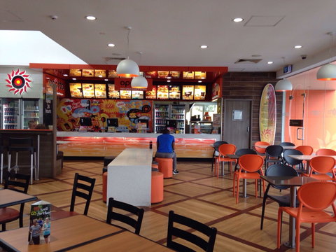 Oporto - Hillbank - Tourism Noosa 0