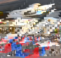 Beach House Bar  Grill - Tourism Noosa